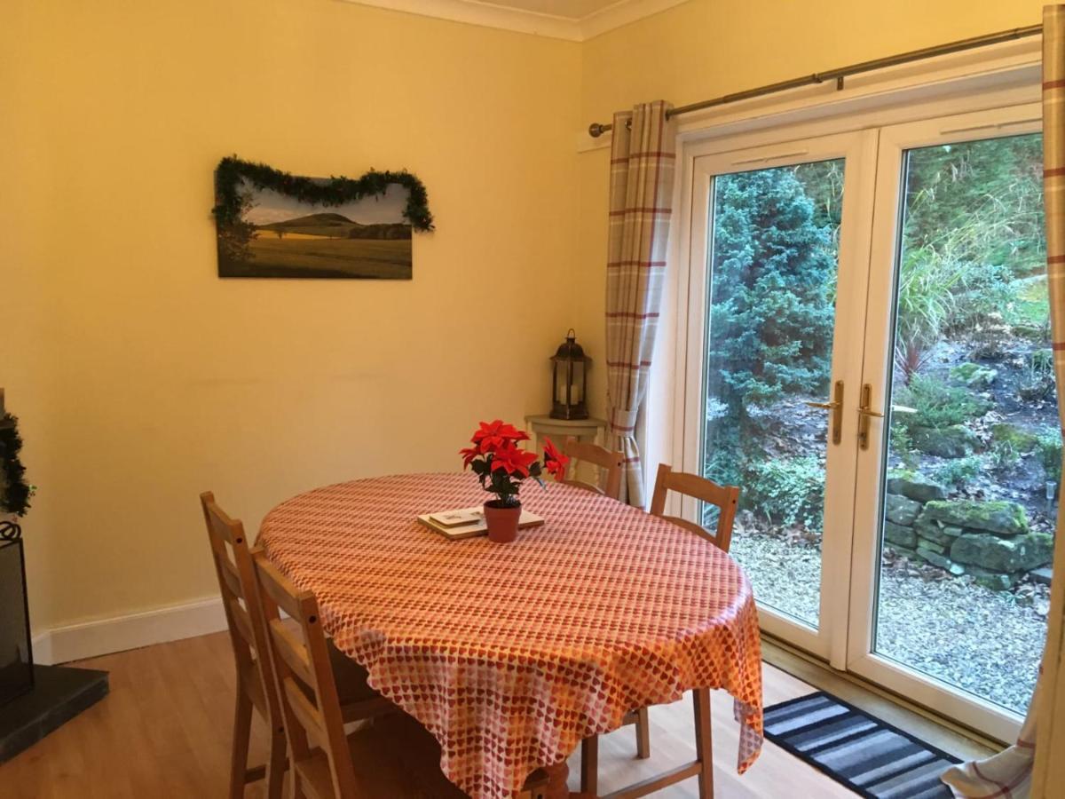Herb Wood Cottage Hawick Bagian luar foto