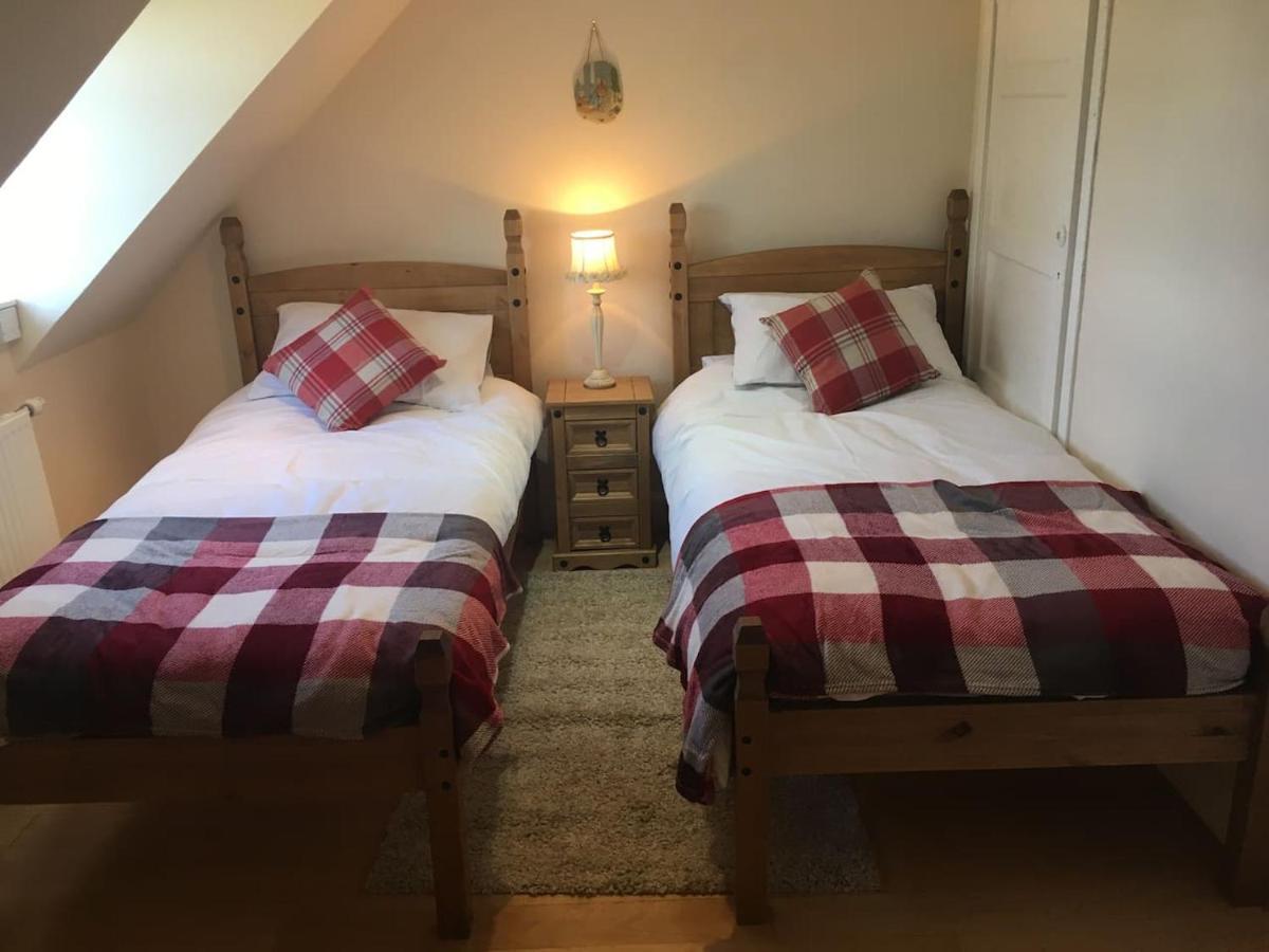 Herb Wood Cottage Hawick Bagian luar foto