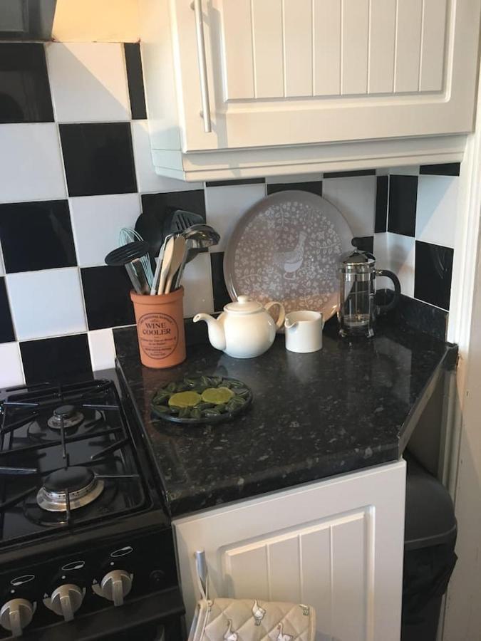 Herb Wood Cottage Hawick Bagian luar foto